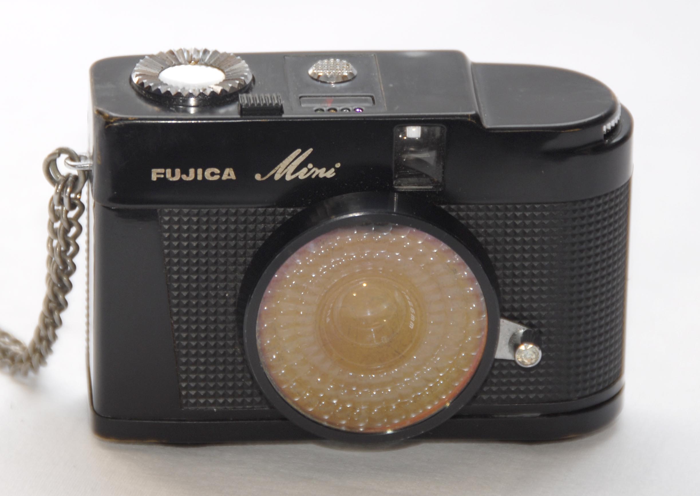 FUJICA MINI